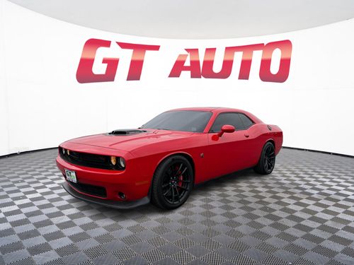 2019 Dodge Challenger R/T Scat Pack Lower Image 1