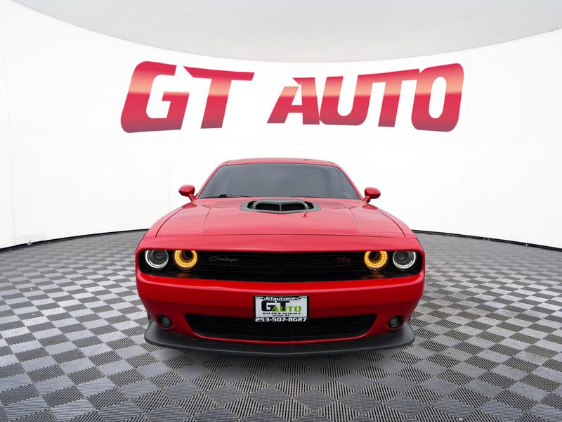 2019 Dodge Challenger R/T Scat Pack photo 2