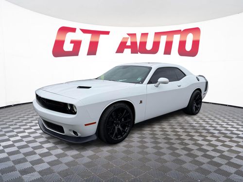 2018 Dodge Challenger R/T Scat Pack Lower Image 1