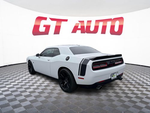 2018 Dodge Challenger R/T Scat Pack Lower Image 3