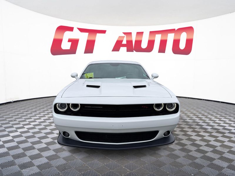 2018 Dodge Challenger R/T Scat Pack Upper Image 2