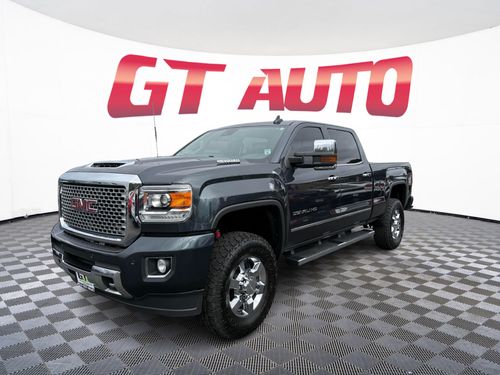 2017 GMC Sierra 3500HD Denali Crew Cab Lower Image 1