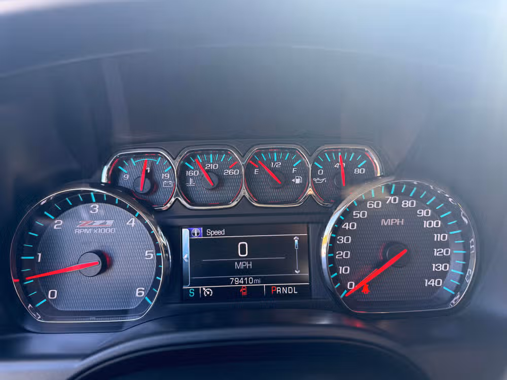 2018 Chevrolet Silverado 1500 LT Z71 Crew Cab Image 26