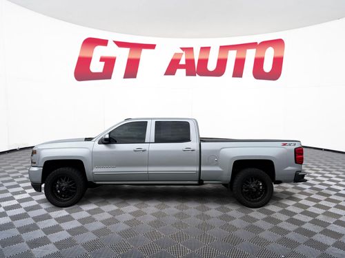 2018 Chevrolet Silverado 1500 LT Z71 Crew Cab Lower Image 2