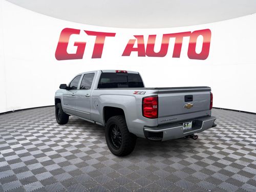 2018 Chevrolet Silverado 1500 LT Z71 Crew Cab Lower Image 3