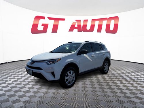 2016 Toyota RAV4 LE Lower Image 1