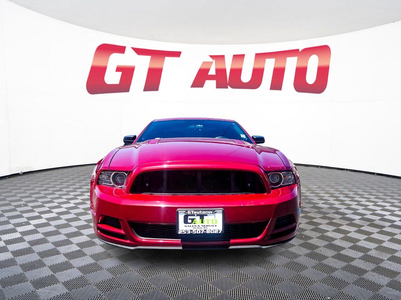 2014 Ford Mustang V6 Upper Image 2