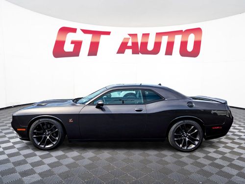 2023 Dodge Challenger R/T Scat Pack Lower Image 2