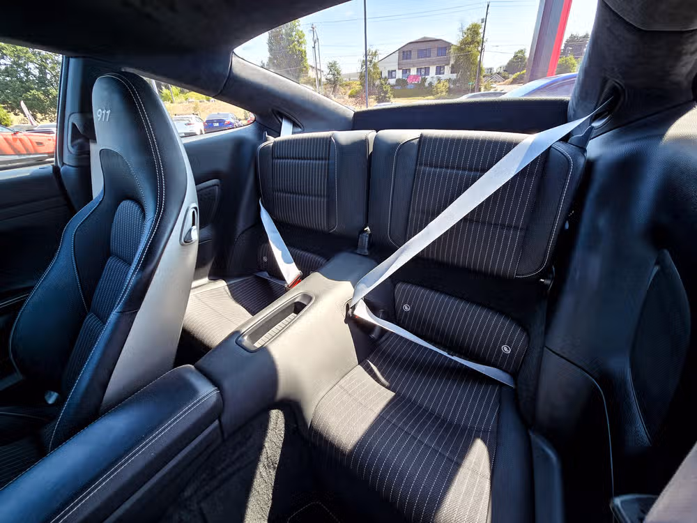 2019 Porsche 911 Carrera T Image 10