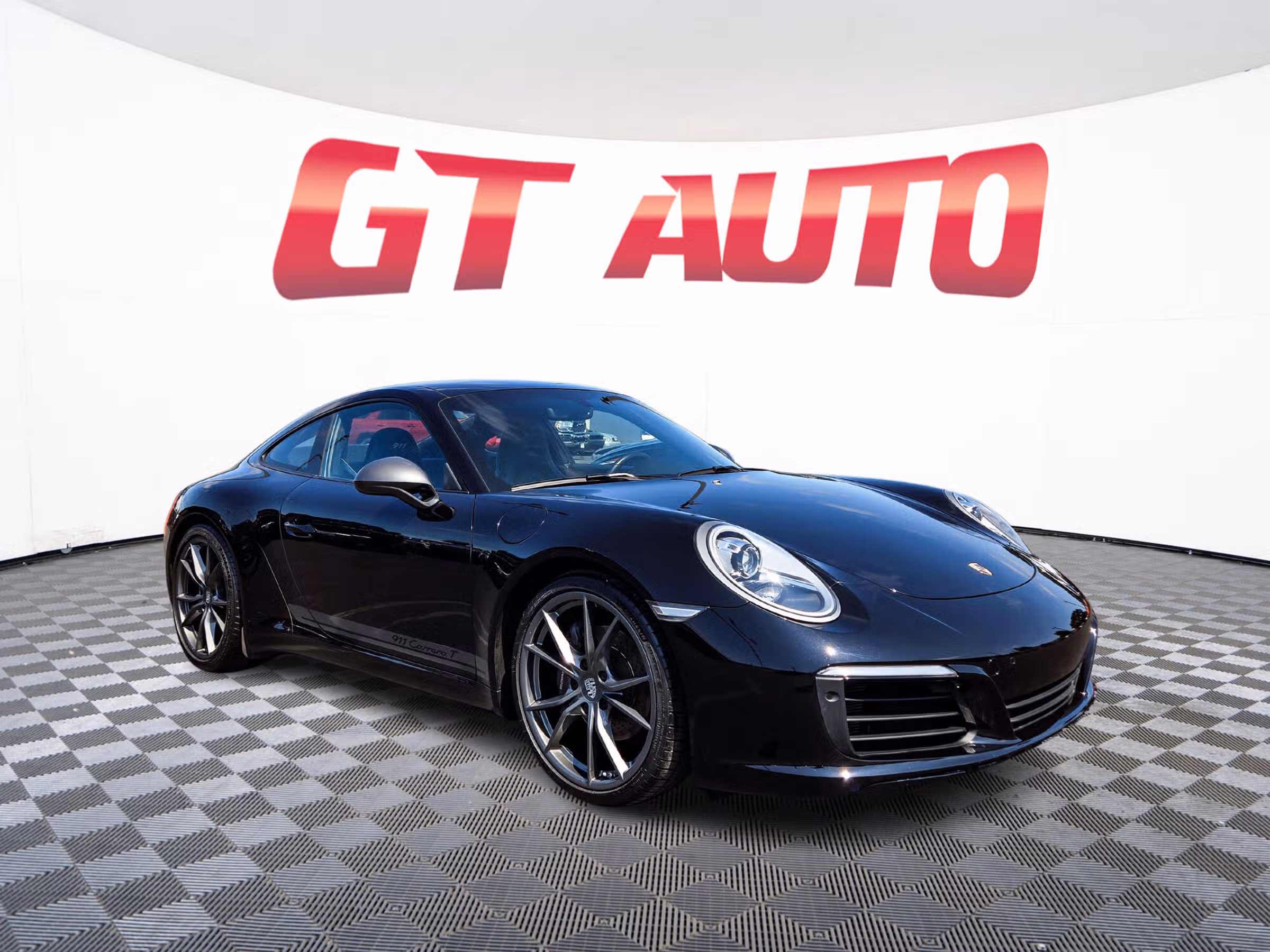 2019 Porsche 911 Carrera T Image 1