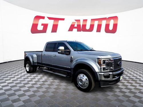 7851 - 2021 Ford F-450 Super Duty Lariat Crew Cab