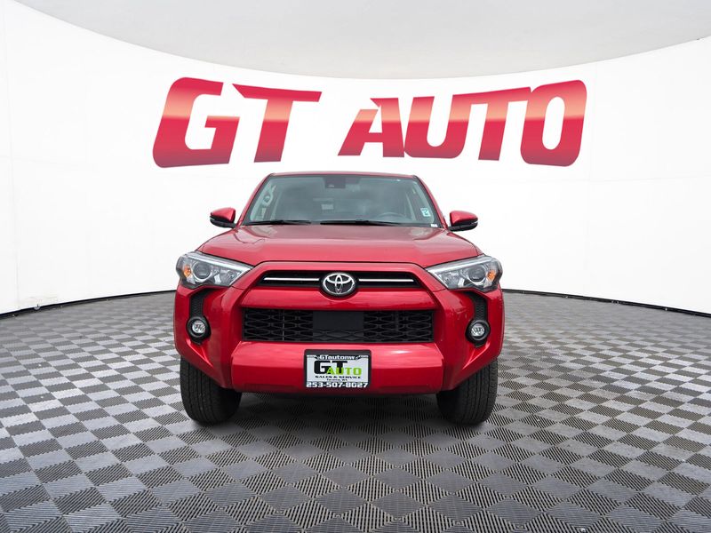 2024 Toyota 4Runner SR5 Premium photo 2