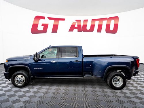2023 Chevrolet Silverado 3500HD High Country Crew Cab Lower Image 2