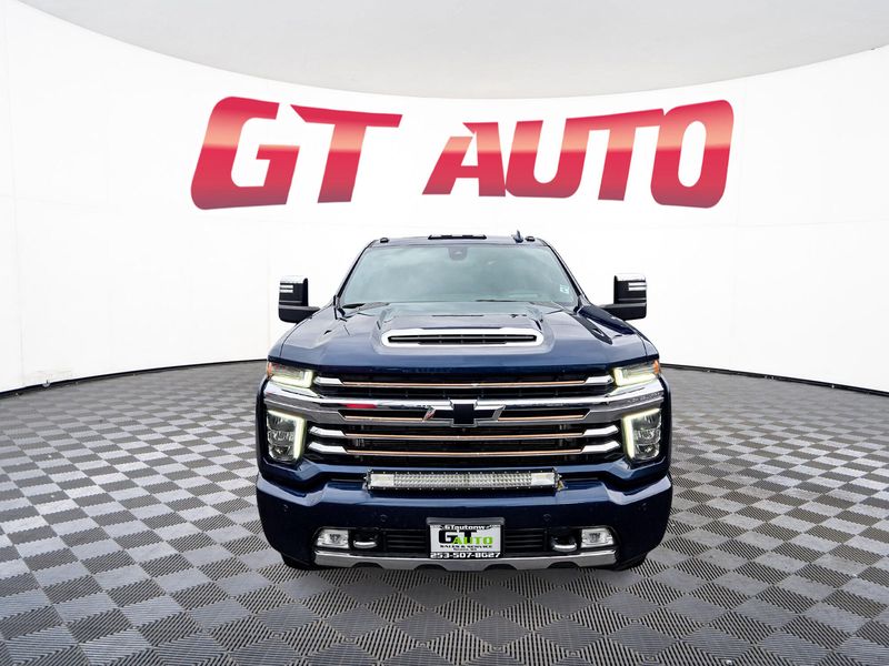 2023 Chevrolet Silverado 3500HD High Country Crew Cab Upper Image 2