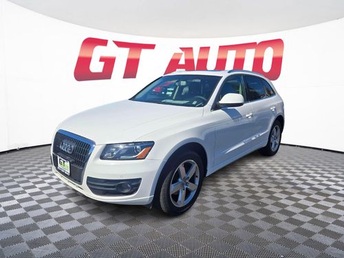 2012 Audi Q5 2.0T quattro Premium Plus Lower Image 1
