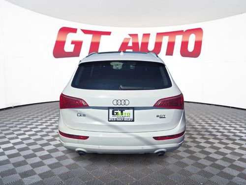2012 Audi Q5 2.0T quattro Premium Plus Lower Image 3