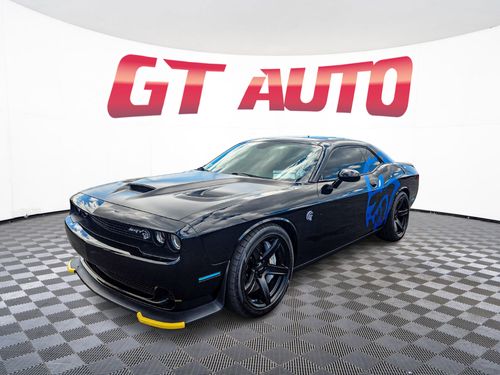 2016 Dodge Challenger SRT Hellcat Lower Image 1