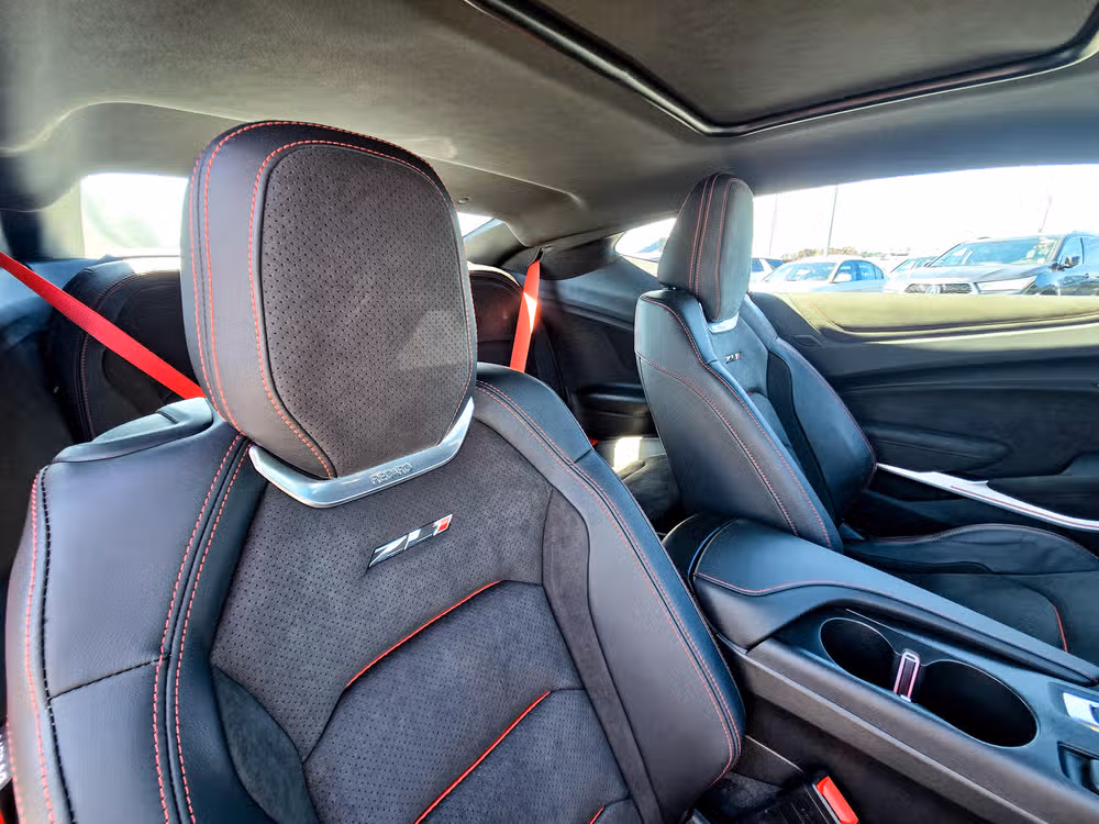 2022 Chevrolet Camaro ZL1 Image 13
