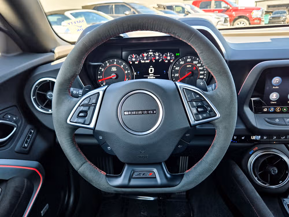 2022 Chevrolet Camaro ZL1 Image 17