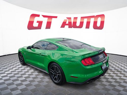 2019 Ford Mustang GT Lower Image 2