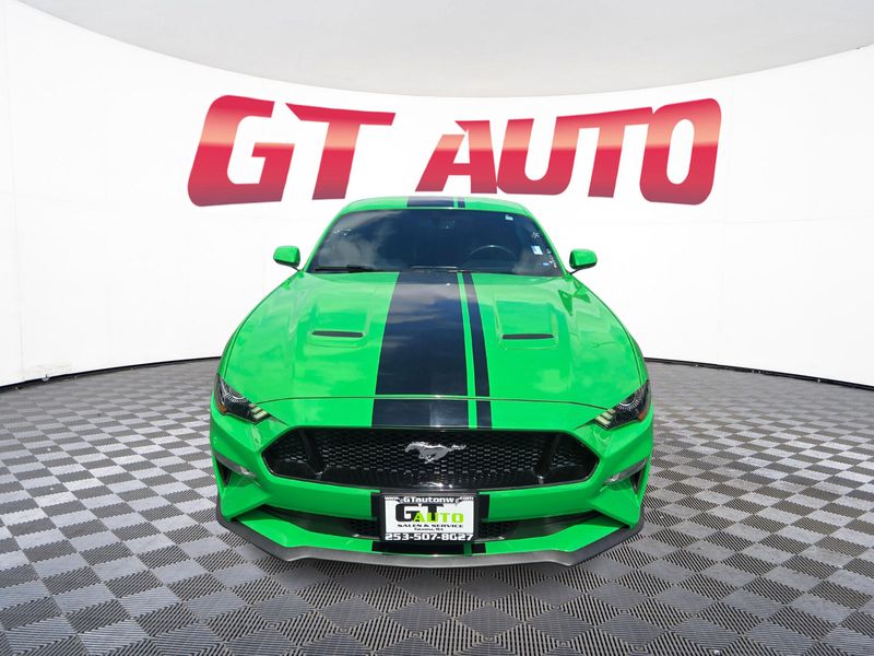 2019 Ford Mustang GT Upper Image 2