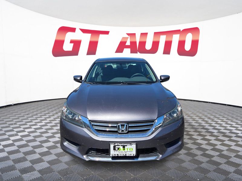 2014 Honda Accord LX photo 2