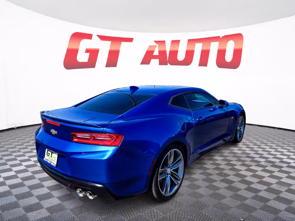 2018 Chevrolet Camaro LT Image 7