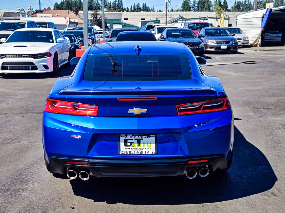 2018 Chevrolet Camaro LT Image 10