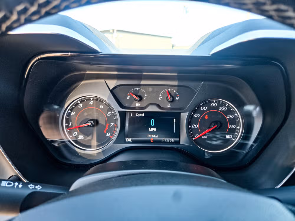 2018 Chevrolet Camaro LT Image 29