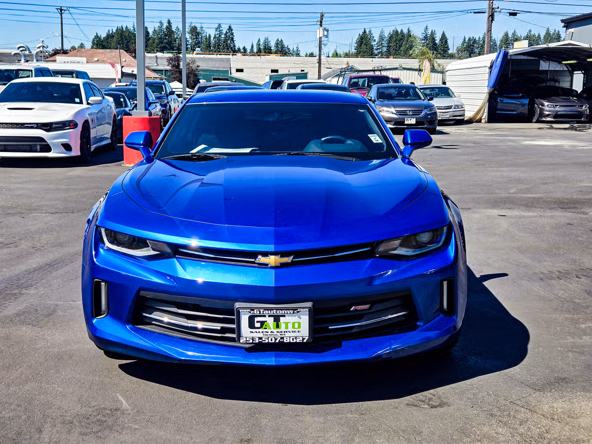 2018 Chevrolet Camaro LT Image 9