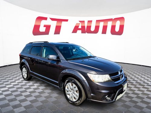 7943 - 2019 Dodge Journey SE