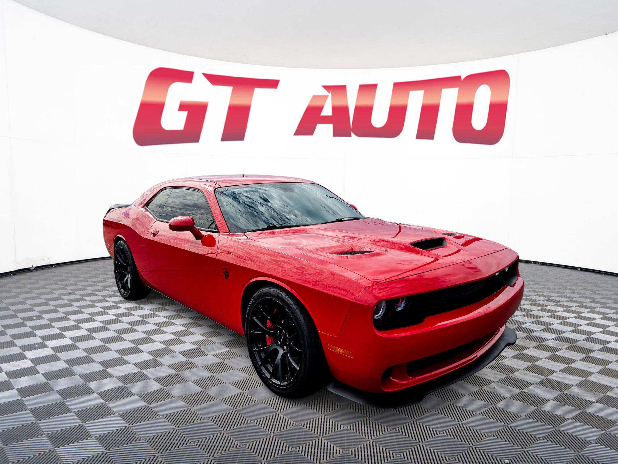2015 Dodge Challenger SRT's photo