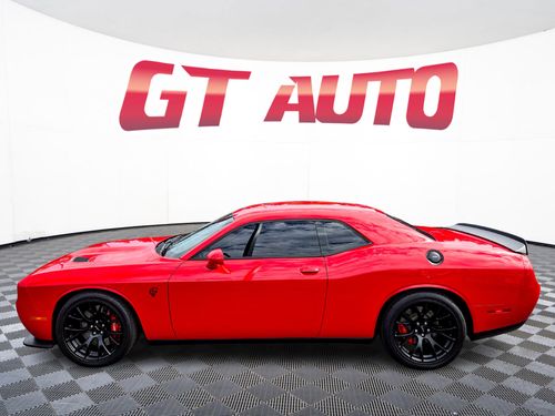 2015 Dodge Challenger SRT Hellcat Lower Image 2