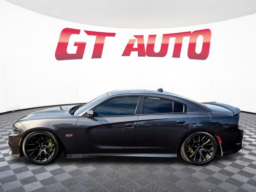 2019 Dodge Charger R/T Scat Pack Lower Image 2