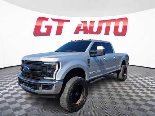 2019 Ford F-250 Super Duty Lariat Crew Cab Lower Image 1