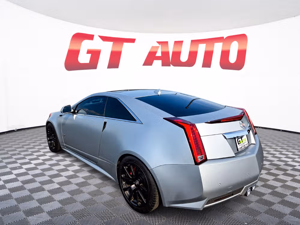 2013 Cadillac CTS-V Base Lower Image 3