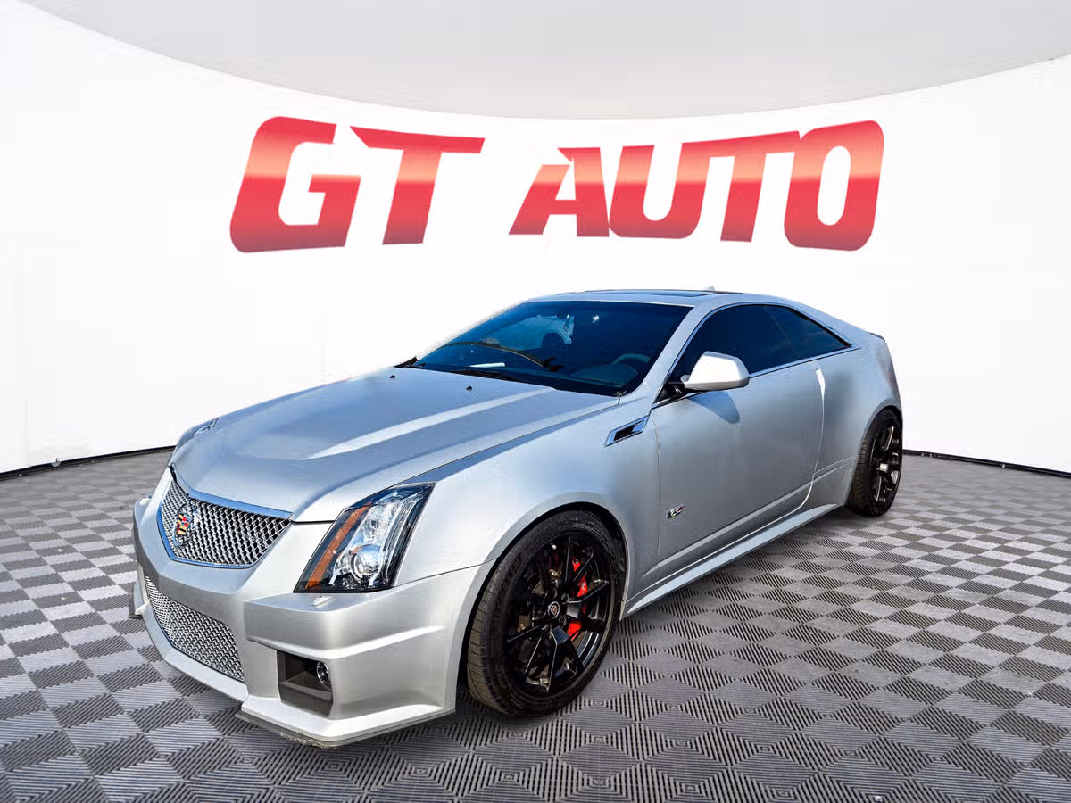 2013 Cadillac CTS-V Base Image 3