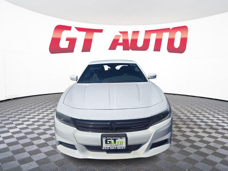 2022 Dodge Charger SXT Upper Image 2