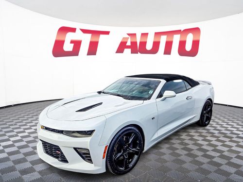 2016 Chevrolet Camaro SS Lower Image 1