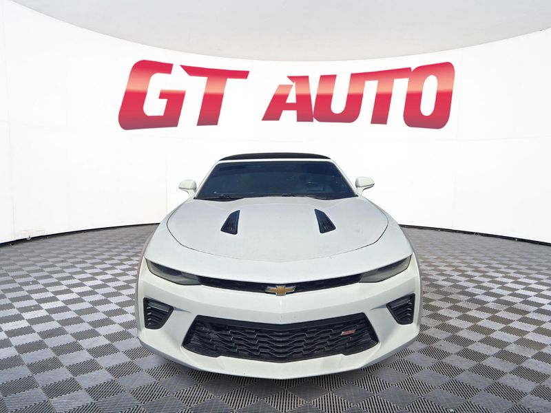 2016 Chevrolet Camaro SS Upper Image 2