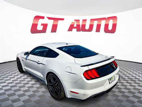 2019 Ford Mustang GT Lower Image 3