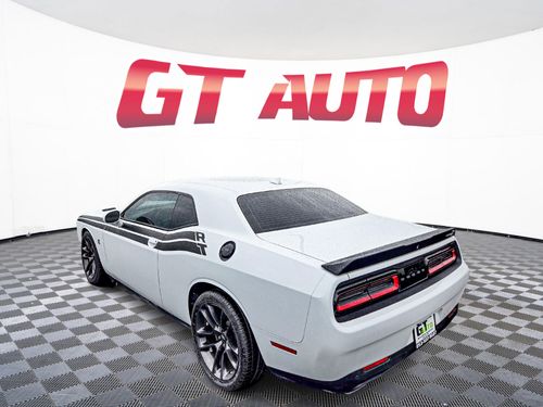 2021 Dodge Challenger R/T Scat Pack Lower Image 3