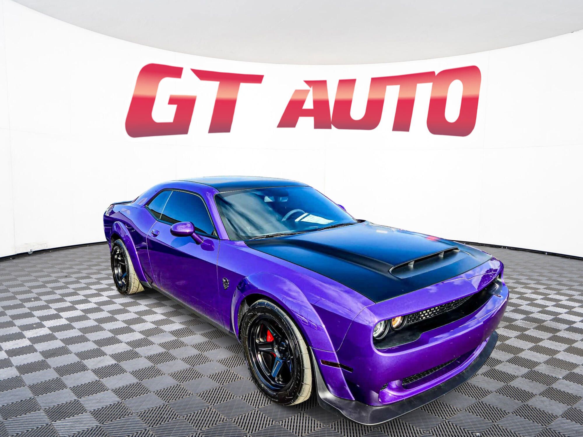 2018 Dodge Challenger SRT's photo