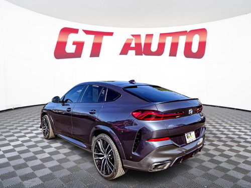 2020 BMW X6 M50i Lower Image 3