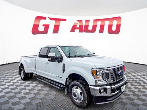 8006 - 2022 Ford F-350 Super Duty Lariat Crew Cab