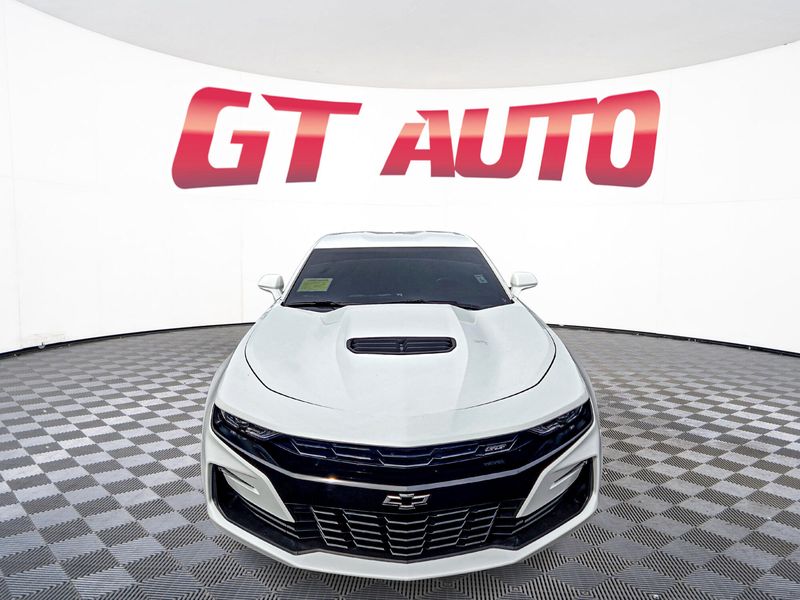 2019 Chevrolet Camaro SS Upper Image 2