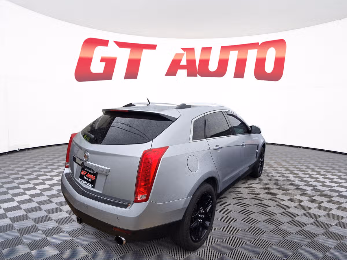 2011 Cadillac SRX Luxury Collection Image 4