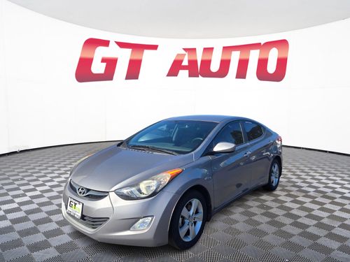 2013 Hyundai ELANTRA GLS Lower Image 1