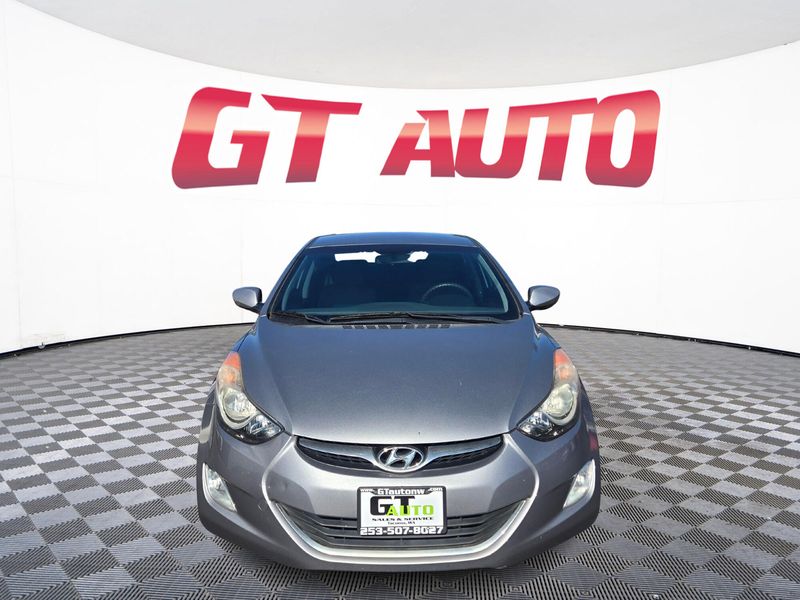 2013 Hyundai ELANTRA GLS Upper Image 2