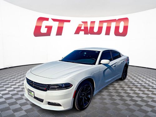 2018 Dodge Charger SXT Plus Lower Image 1